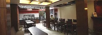 Bubo Himalaya Hotel 2*