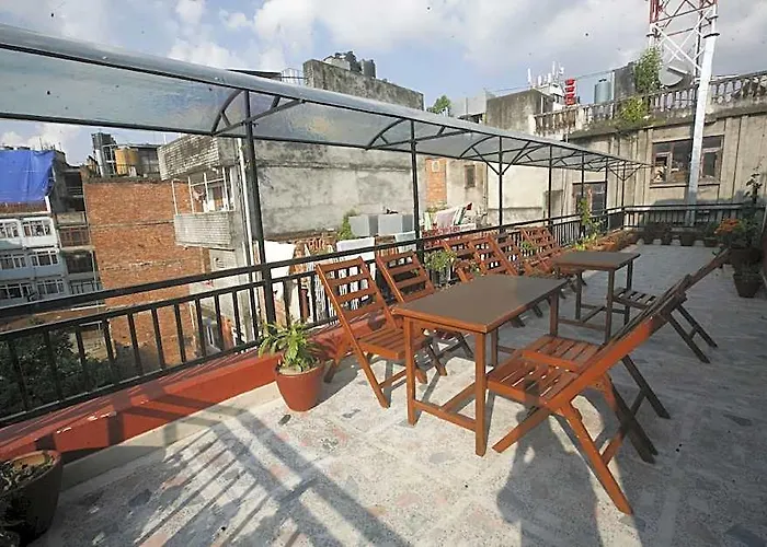 Bubo Himalaya 2*
