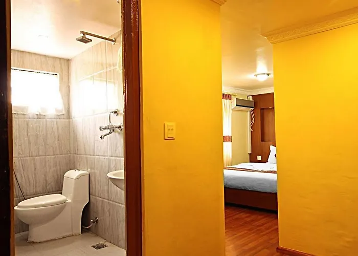 Bubo Himalaya Hotel